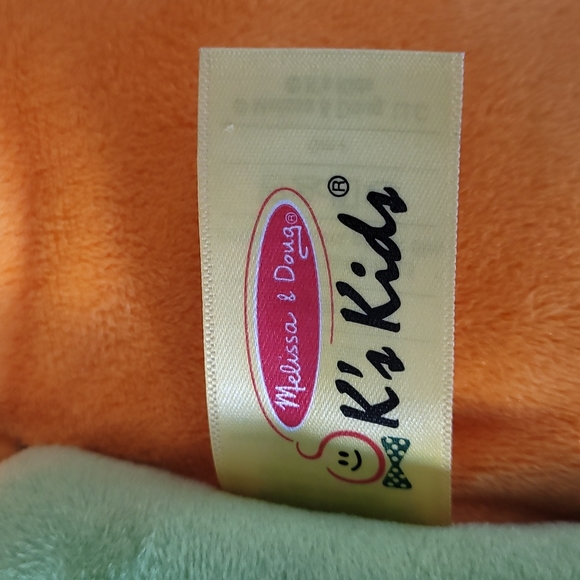 Melissa & Doug Sensory Teething Plush Fish - Picture 7 of 8